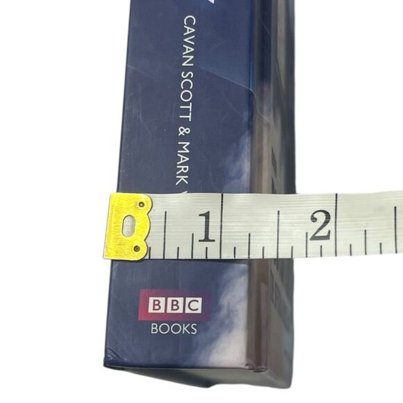 Doctor Who Who-ology Official Miscellany BBC Hardcover Book Cavan Scott - Picture 9 of 11